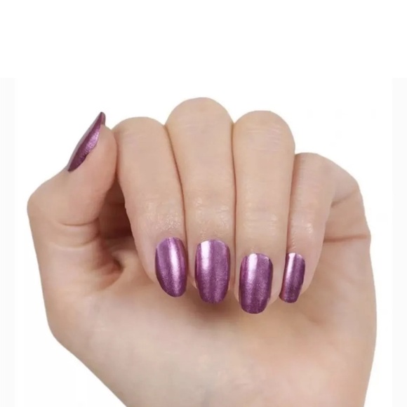 *Retired* Color Street: Iris-dium | Purple Metallic Amethyst Jewel Tone Spring - Picture 11 of 13